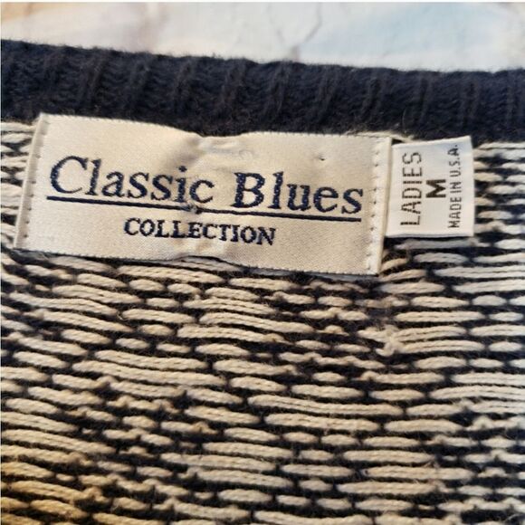 VINTAGE CLASSIC BLUES Nordic Style Button-down Cardigan Sweater Medium - Picture 4 of 5